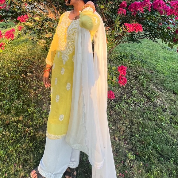 yellow size 36 only wore once - Picture 1 of 1